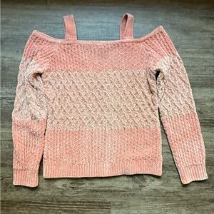 VENUS Blush Off-Shoulder Sweater